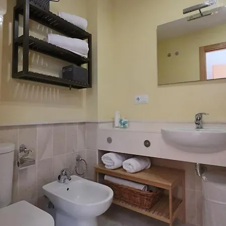 Junto Al Campo De Golf Apartment
